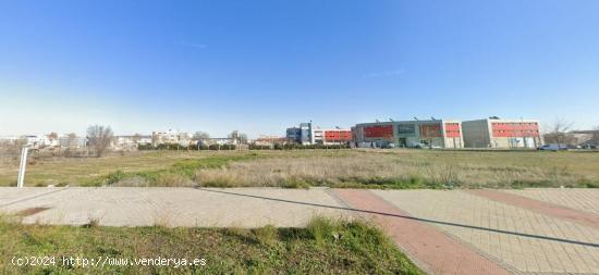 Terreno industrial en el barrio de San Andrés, Villaverde alto, Madrid. - MADRID