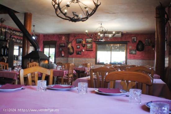 RESTAURANTE CON INCREIBLE BODEGA Y VIVIENDA - ALICANTE