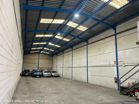  se  vende Nave industrial cerca Camino de Coin - MALAGA 