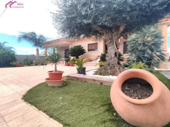 LUJOSO CHALET INDEPENDIENTE EN VENTA EN EL RAAL - MURCIA