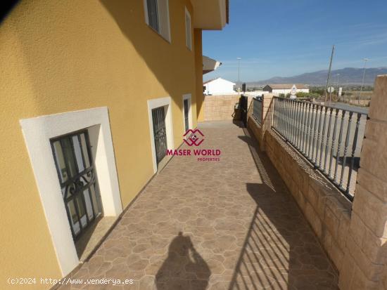 Chalet en venta en El Pareton - MURCIA