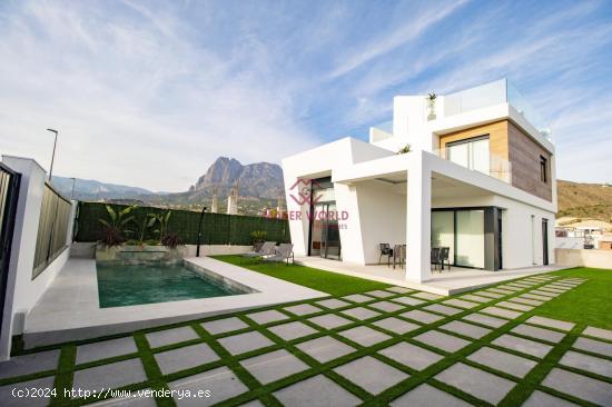 VILLAS DE OBRA NUEVA EN FINESTRAT - ALICANTE