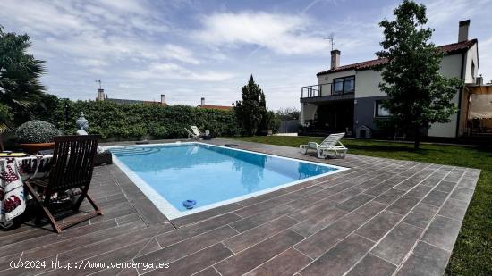 CARIHUELA SOL VENDE MAGNIFICO CHALET INDEPENDIENTE CON PISCINA EN  ARANJUEZ - MADRID