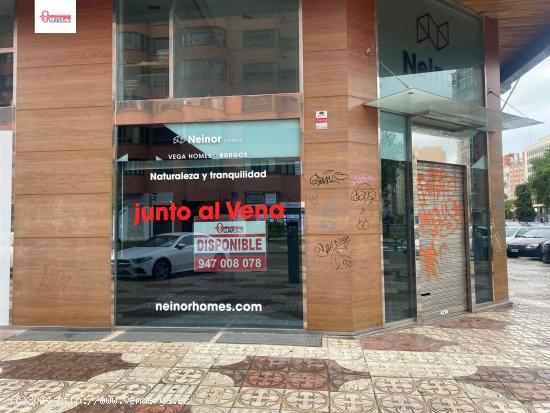 En Burgos. Avda. Rrcc con Guarcia Civil. Se alquila magnifico local en esquina de unos 100 mt aprx -