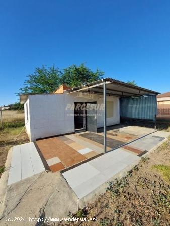 ZONA HIGUERON - Parcela de terreno de 1.500m con pequeña edificacion de 40 m. - CORDOBA