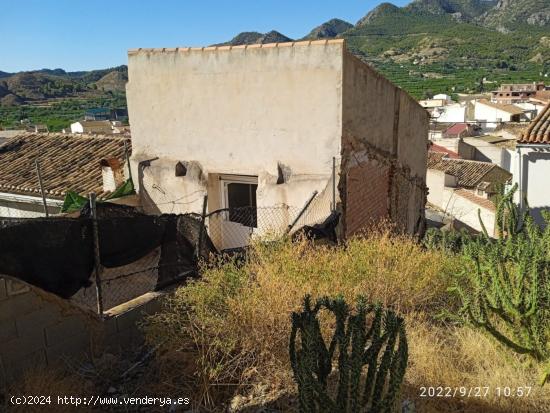 Casa de Pueblo a Reformar + parcela - MURCIA