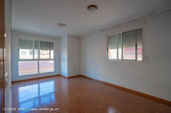 Descubre tu nuevo hogar en el corazón de Cabezo de Torres - MURCIA