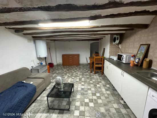  ATENCIÓN INVERSORES, CASA GRANDE CON 3 APARTAMENTOS EN EL PARETÓN - MURCIA 