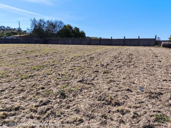 Solar urbano en A Silva, (junto a la piscina Municipal) - A CORUÑA