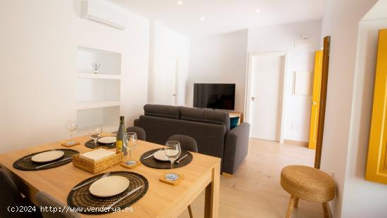 Apartamento en Alquiler de Corta Temporada en Estepona Centro - MALAGA