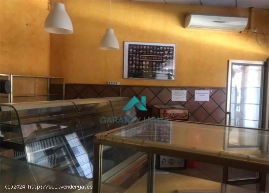 Local comercial de alquiler en Prado Santo Domingo - Ensanche - MADRID