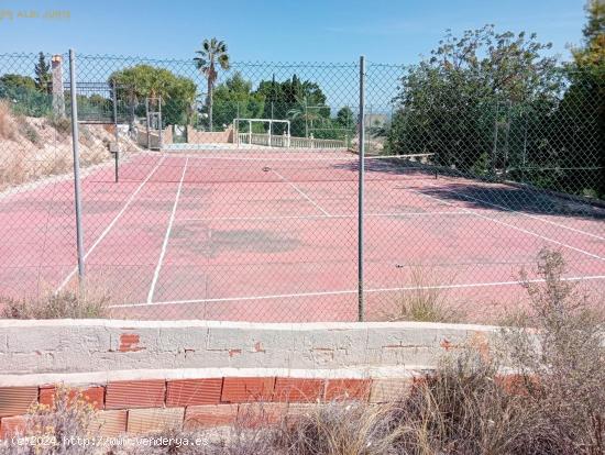 Se Vende en Crevillent - ALICANTE