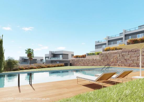 VILLAS DE OBRA NUEVA EN FINESTRAT - ALICANTE