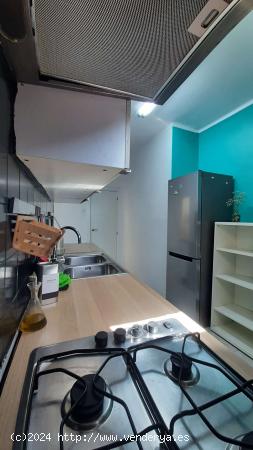 Apartamento entero de 3 habitaciones en Barcelona. - BARCELONA