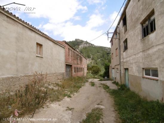 NAVE ADOSADA A LA VENTA EN VANDELLÓS - TARRAGONA