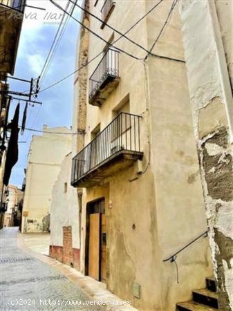 CASA DE PUEBLO PARA REFORMAR EN ASCÓ - TARRAGONA