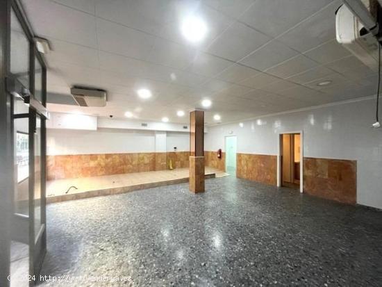  Se vende local comercial en C/ San Juan Bosco - ALMERIA 