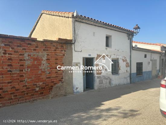  Casa de pueblo con Patio en Cantalpino - SALAMANCA 