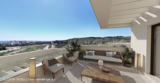 Apartamento con vistas al mar en venta en la zona de Guadalobon, Estepona. Málaga - MALAGA