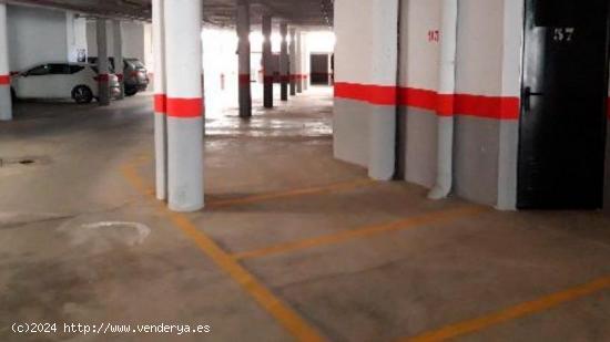 12 PLAZAS DE APARCAMIENTO PARA CARROS DE GOLF EN RESIDENCIAL SAN ROQUE CLUB. - CADIZ