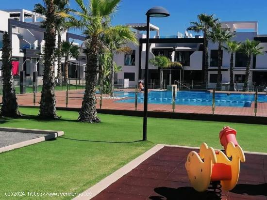 Bungalow La Zenia con licencia turistica - ALICANTE