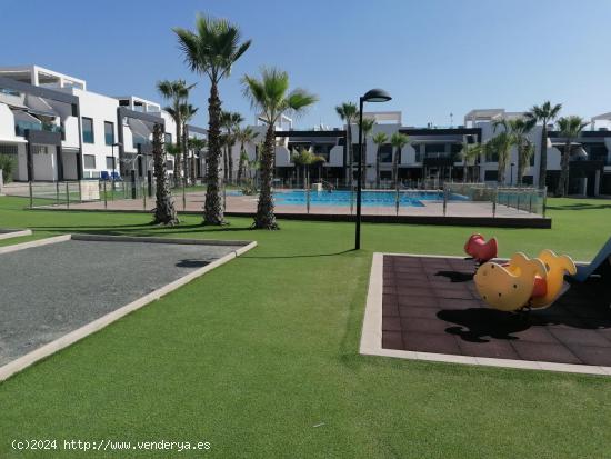 Bungalow La Zenia con licencia turistica - ALICANTE