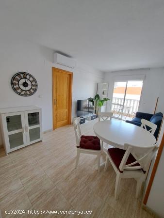 Apartamento de 2 dormitorios en el Centro de Torravieja - ALICANTE