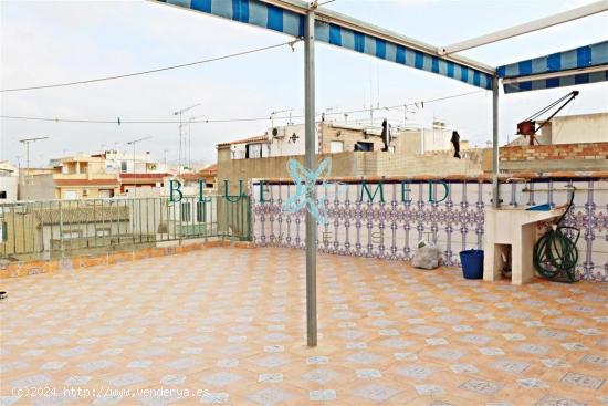 PISO CON AMPLIA TERRAZA EN SEGUNDA LÍNEA DEL PASEO MARÍTIMO - MURCIA