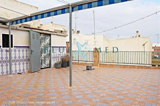 PISO CON AMPLIA TERRAZA EN SEGUNDA LÍNEA DEL PASEO MARÍTIMO - MURCIA