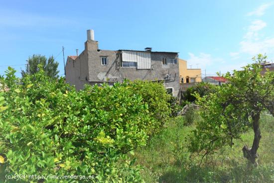 Gran casa con parcela en Aljucer - MURCIA