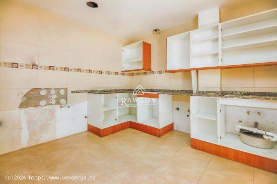 Casa en Venta en la Pobla de Montornes - TARRAGONA