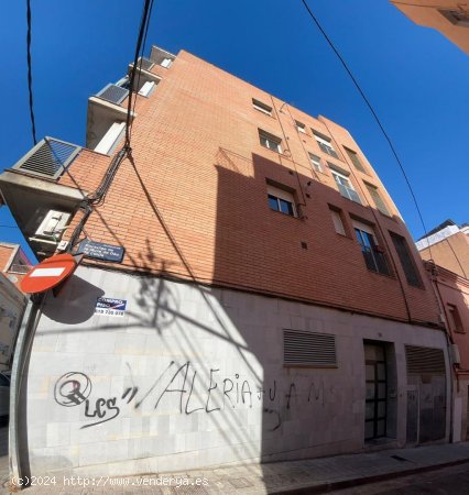 Local comercial en venta  en Badalona - Barcelona