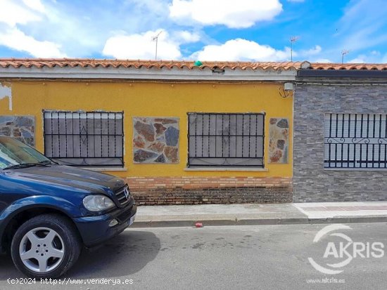 CASA DE PUEBLO EN AÑOVER DE TAJO