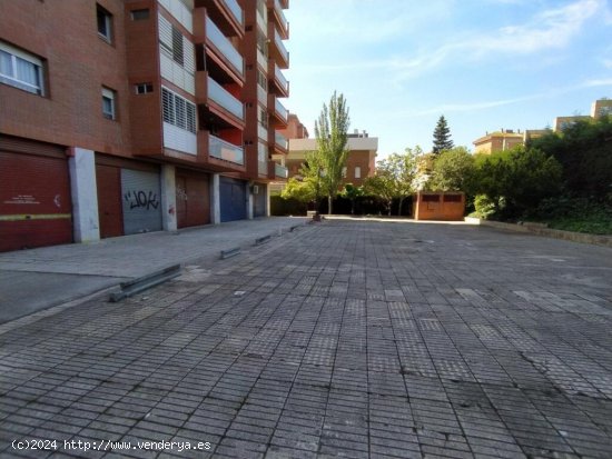 Local interior en la zona Paseo de Ronda de 67 m²