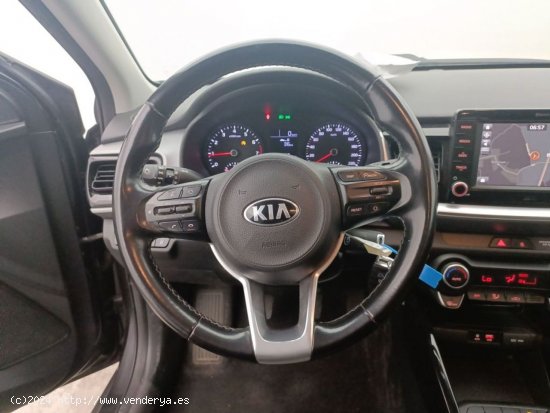 Kia Stonic 1.4 Fusion ISG 5d - TRANSITO