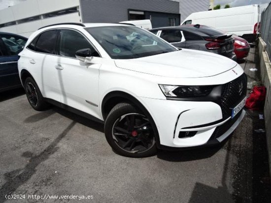 DS Automobiles DS 7 Crossback PERFORMANCE LINE BLUE HDI 180 CV EAT8 - Ponteareas