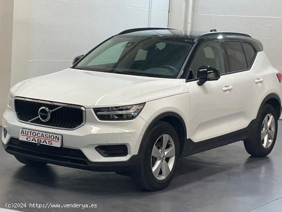 Volvo XC40 1.5 T2 Momentum - Gelves