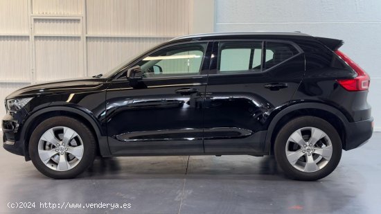 Volvo XC40 2.0 B3 G Core Auto - Gelves