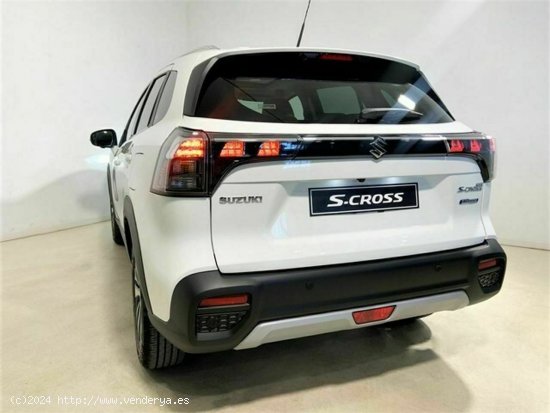 Suzuki SCross 1.5 S2 Strong Hybrid Auto - 