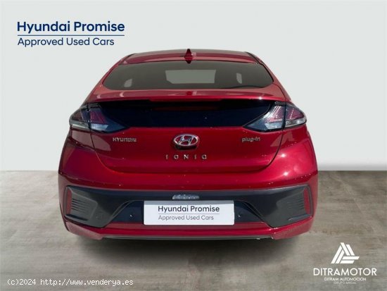 Hyundai IONIQ 1.6 GDI PHEV Tecno DCT - 