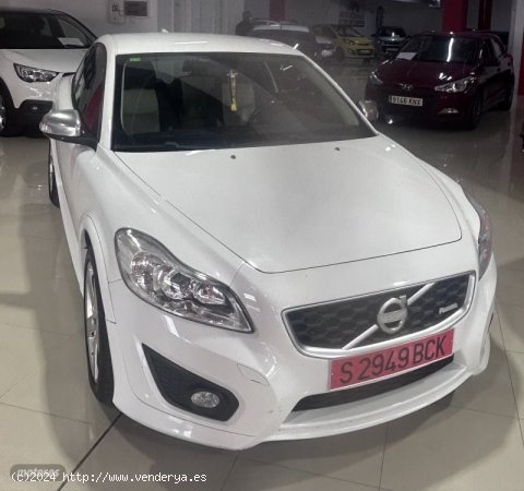 Volvo C 30 1600 115 CV de 2013 con 150.000 Km por 11.500 EUR. en Tenerife