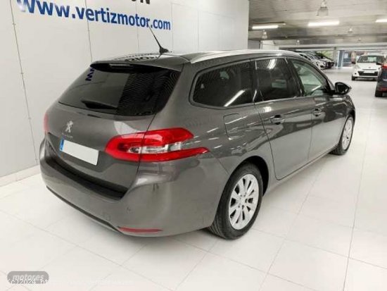 Peugeot 308 1.5BlueHDi Style 100 cv de 2019 con 111.000 Km por 14.200 EUR. en Guipuzcoa