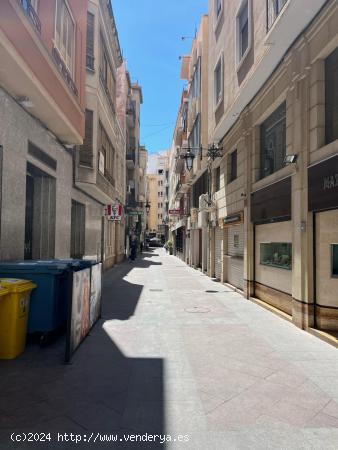 LOCAL COMERCIAL JUNTO A GLORIETA - ALICANTE