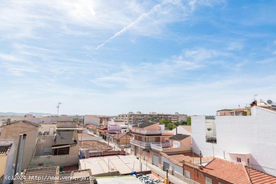 Amplio apartamento de 3 dormitorios en venta en Los Montesinos - ALICANTE