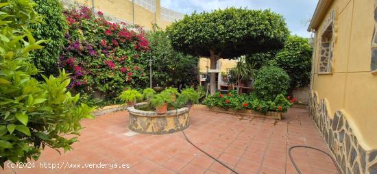 Chalet de Ensueño con Vistas al Mar y Jardín Espectacular - ALICANTE