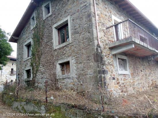 CASA INDEPENDIENTE EN CARRANZA - VIZCAYA