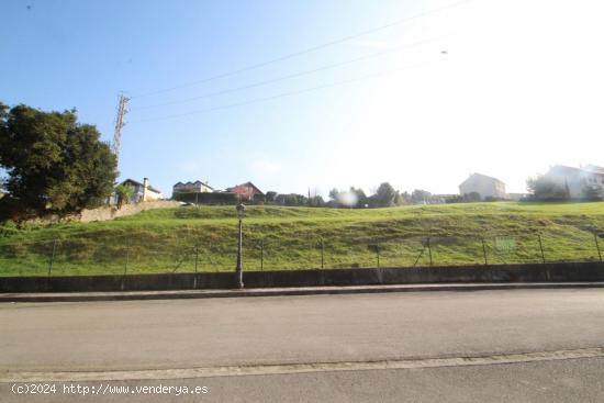 TERRENO URBANO CON PROYECTO Y LICENCIA EN CÓBRECES - ALFOZ DE LLOREDO - CANTABRIA