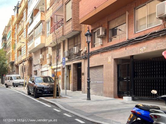  Plaza de garaje en Calle Marques de Molins 18 de Alicante. - ALICANTE 