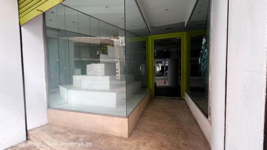 **¡Oportunidad excelente en zona muy transitada y proxima al Corazón Comercial de Castellón!** - 