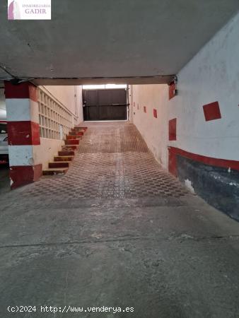 MARAVILLOSO GARAJE EN VENTA ZONA PASEO MARÍTIMO !!!!!, - CADIZ